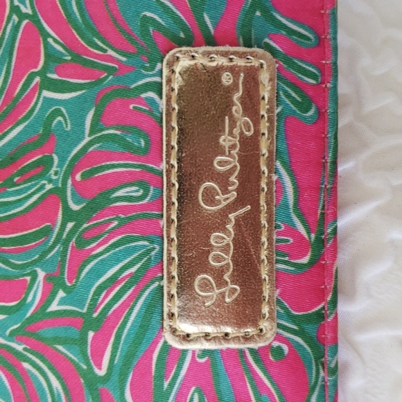 Lilly Pulitzer Mini Wallet Printed Gold Metallic Logo Pink Green Womens One Size - Picture 5 of 12
